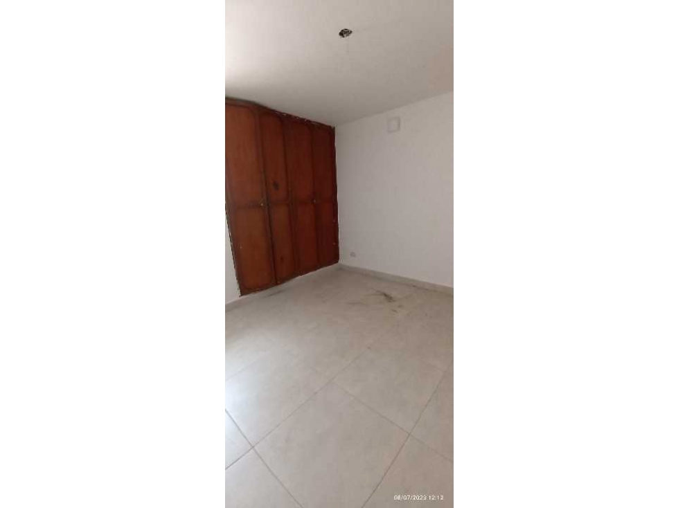 HERMOSO APARTAMENTO A 200 PASOS DEL MAR / PLAYA RODADERO . Des. Turism