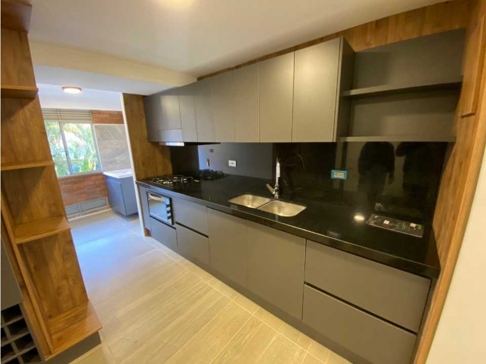 Hermoso apartamento a la venta en Club Residencial Laureles-Medellin