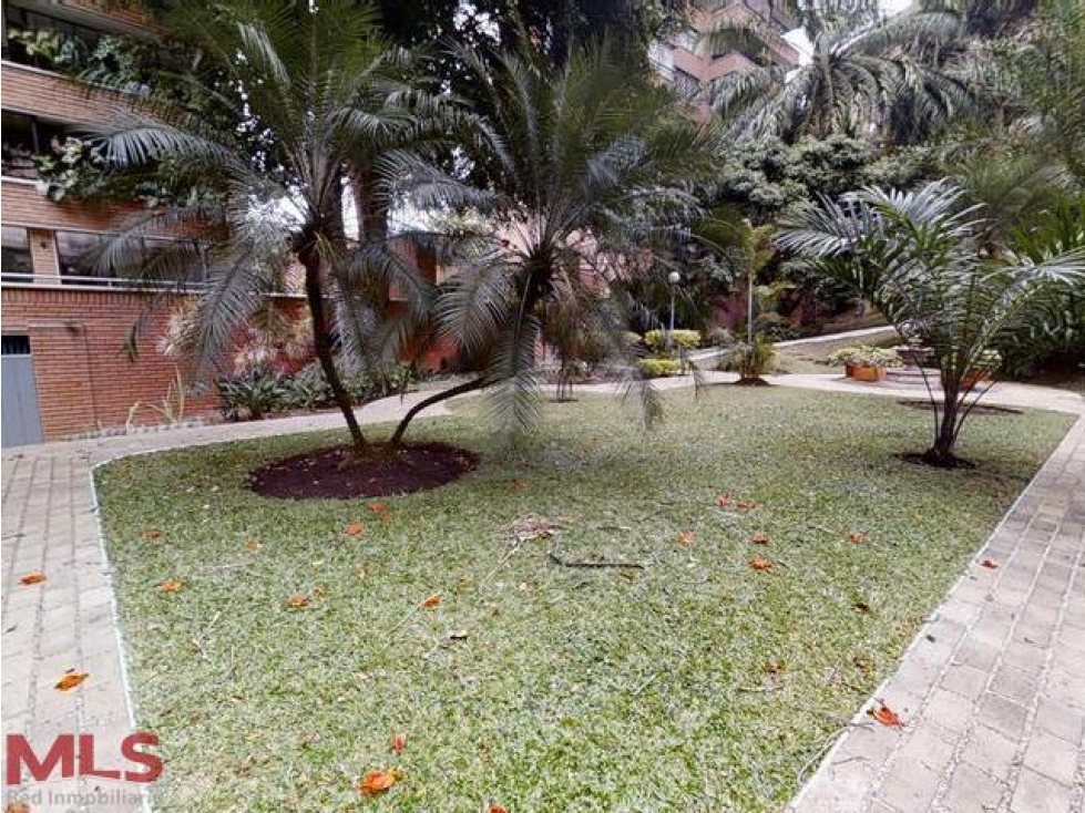 HERMOSO APARTAMENTO, AMPLIO CON EXCELENTE UBICACIO...(MLS#221930)