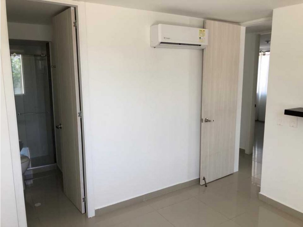 HERMOSO APARTAMENTO RODADERO -002