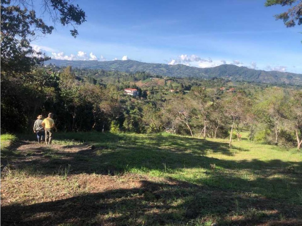 LINDO LOTE VIA AEROPUERTO, ALTA VALORIZACIÓN, VEREDA CANOAS GUARNE