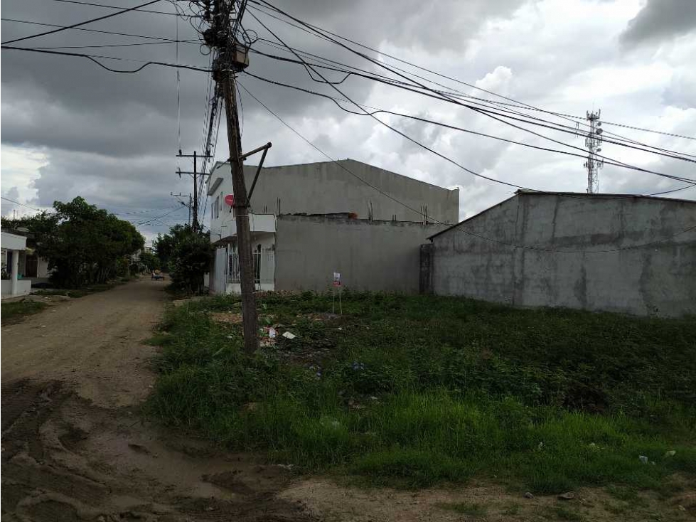 Lote esquinero para vivienda tipo VIS