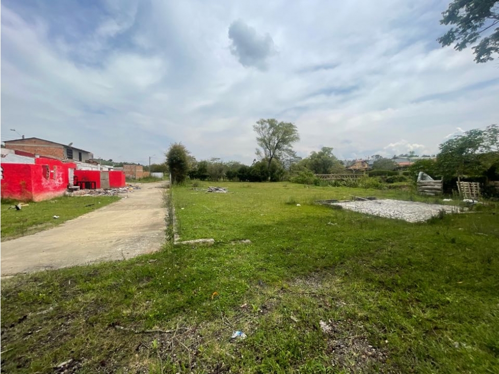 Lote Medellin - Bogota 3.600 m2 Totalmente Planos