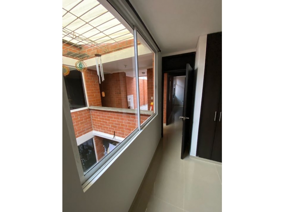 (MC) Apartamento en venta en Vipasa