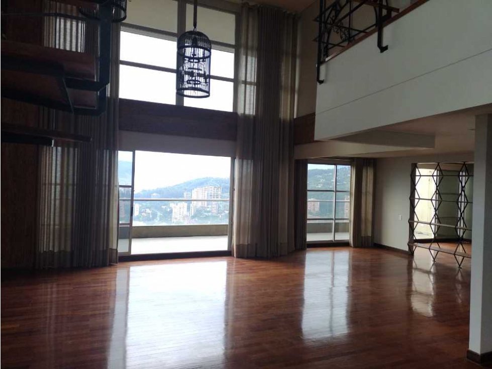 Penthouse en venta, sector la Calera, barrio el poblado