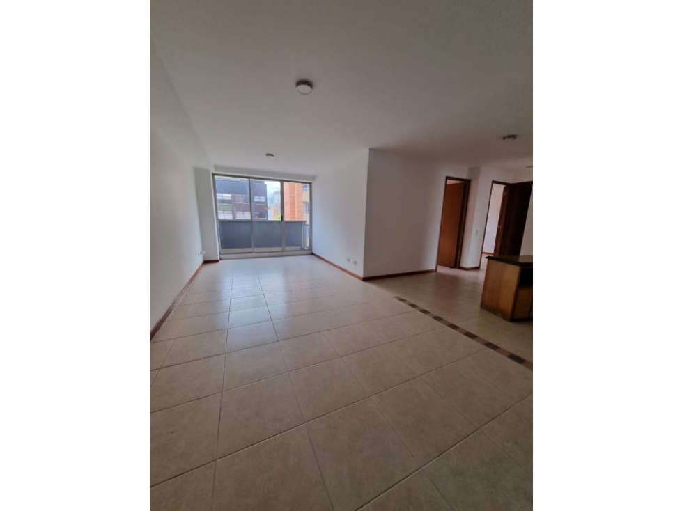 SE VENDE APARTAMENTO EN LA CASTELLANA