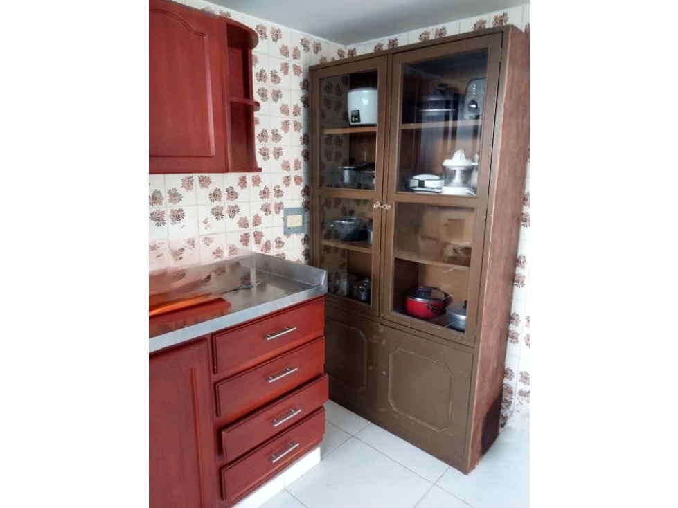 SE VENDE APARTAMENTO EN SANTA MARTA. P