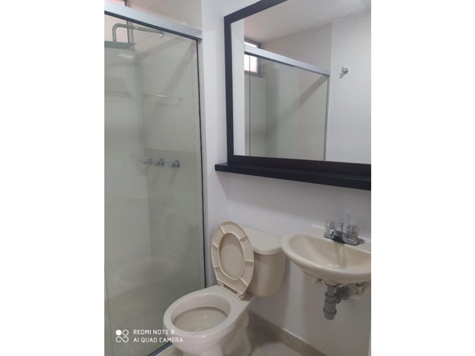 SE VENDE APARTAMENTO PARTE BAJA D DE LA LOMA DE LOS BERNAL DOS ALCOBAS