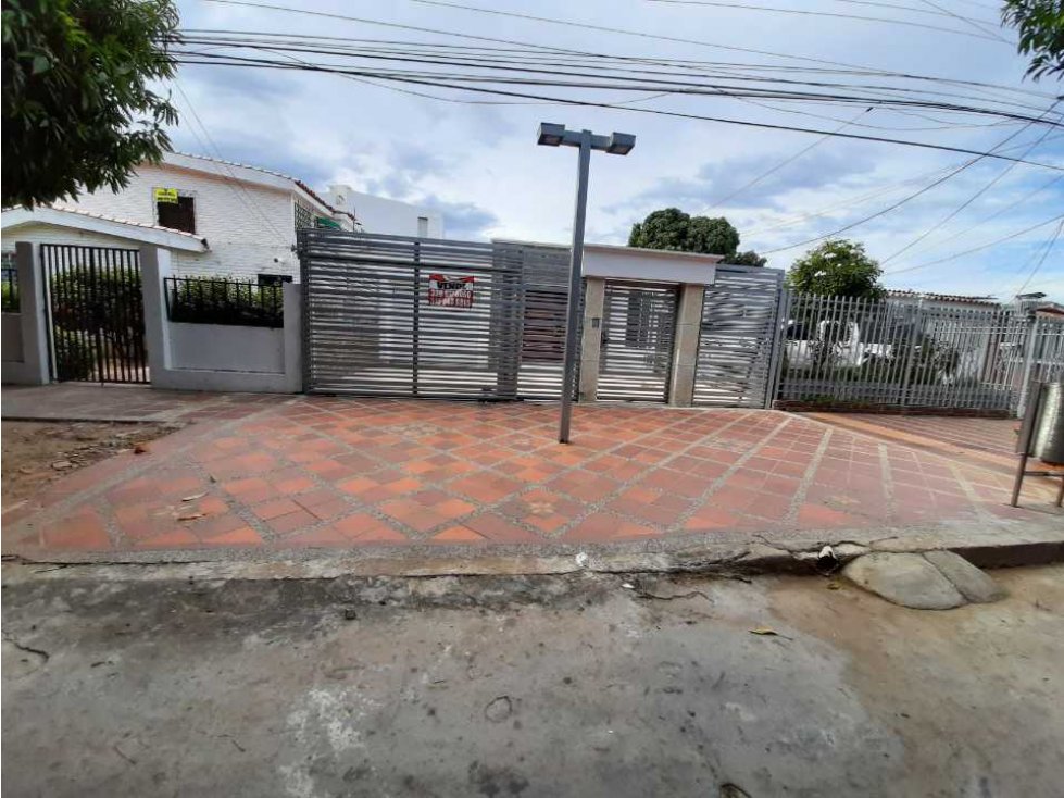 SE VENDE CASA B. ALFONSO LOPEZ