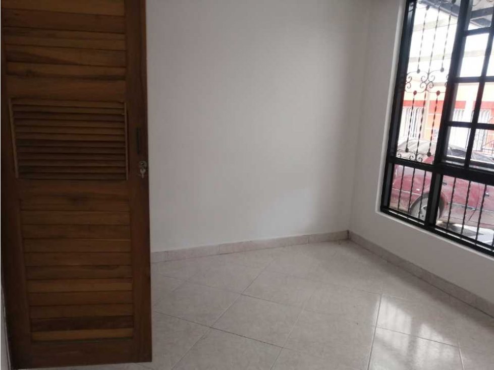 SE VENDE CASA EN MERCEDES DEL NORTE