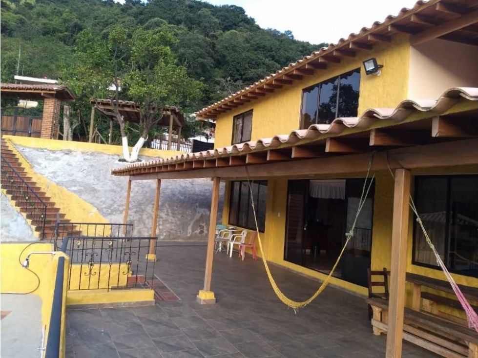 SE VENDE FINCA EN COPA CABANA SUPER ECONÓMICA 850.MILLONES 