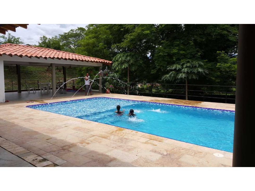 Se Vende hermosa finca en santa fe de Antioquia