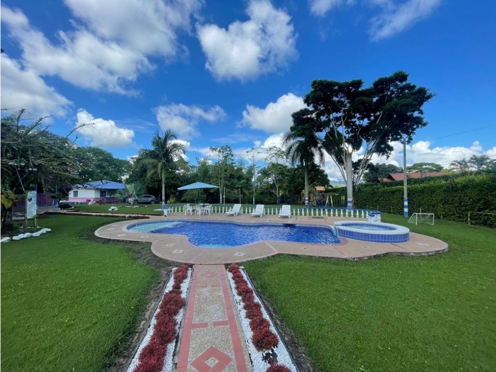 Se Vende Hermosa Finca Turística En Montenegro Quindio