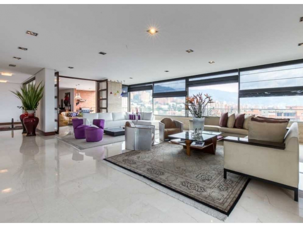 Se vende penthouse en el poblado