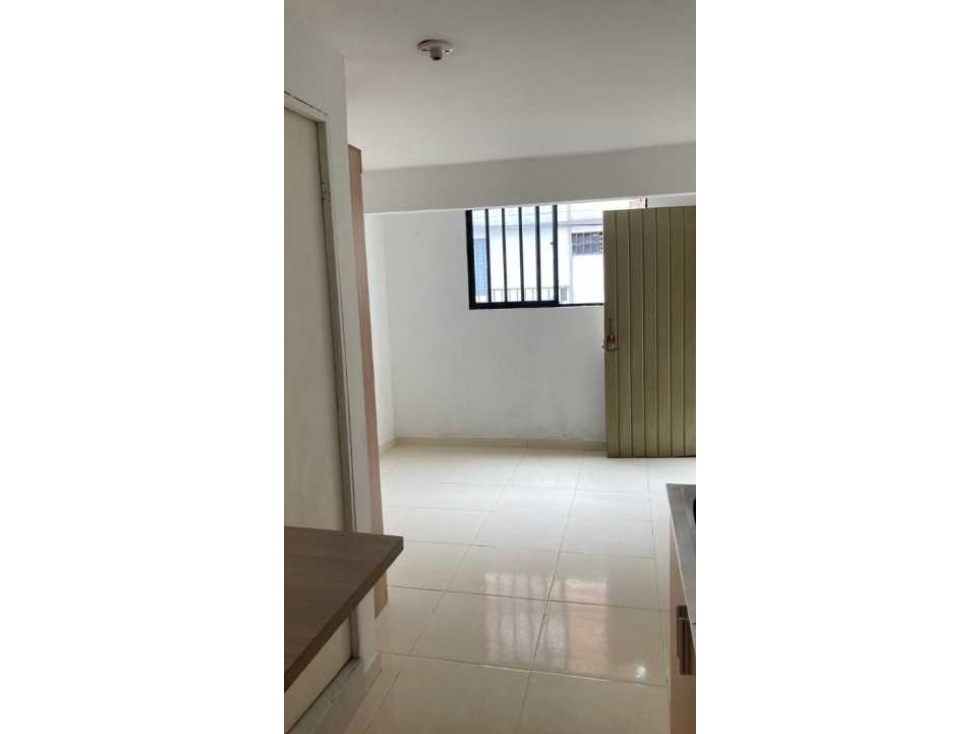 APARTAMENTO EN VENTA EN ITAGÜÍ, PISO 1