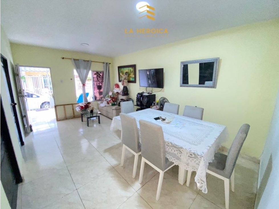 VENDEMOS CASA EN SANTA CLARA -CARTAGENA