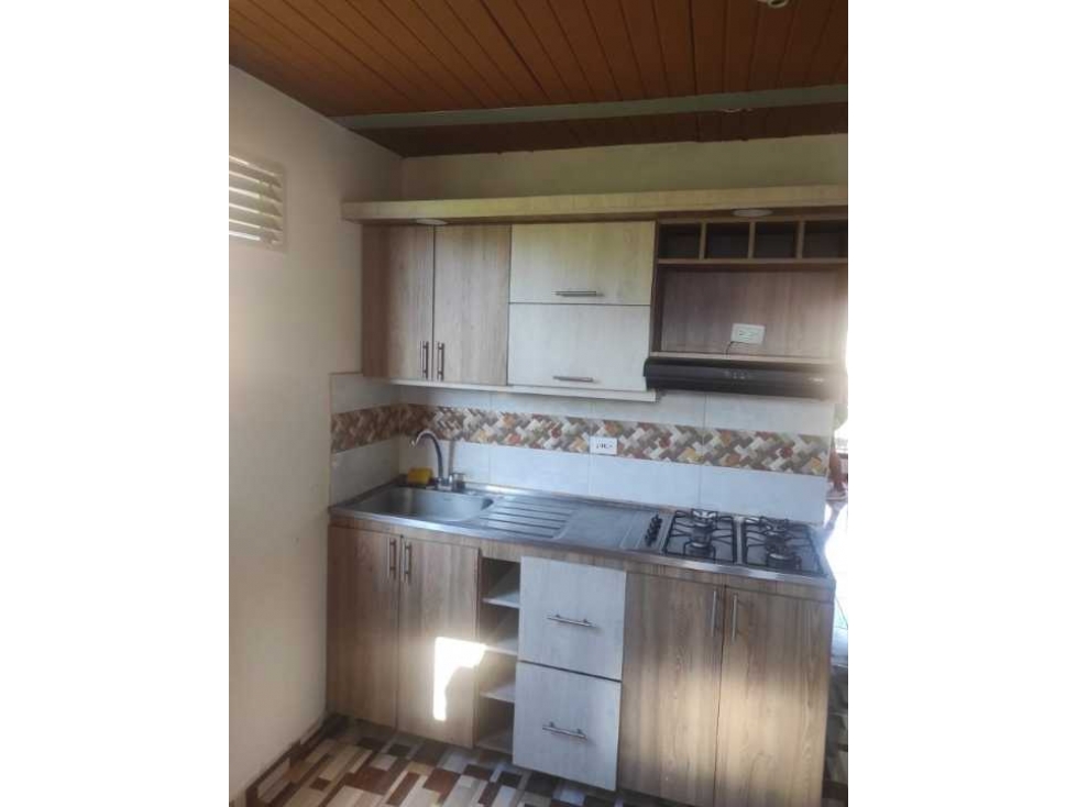 VENDO 4 APARTAMENTOS RENTADOS EN EL BARRIO  CAICEDO MEDELLÍN