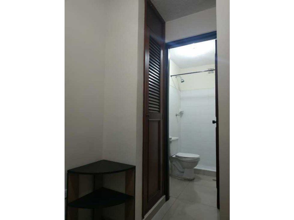 Vendo Apartamento en el Sur de Cali Barrio Capri unidad segundo piso