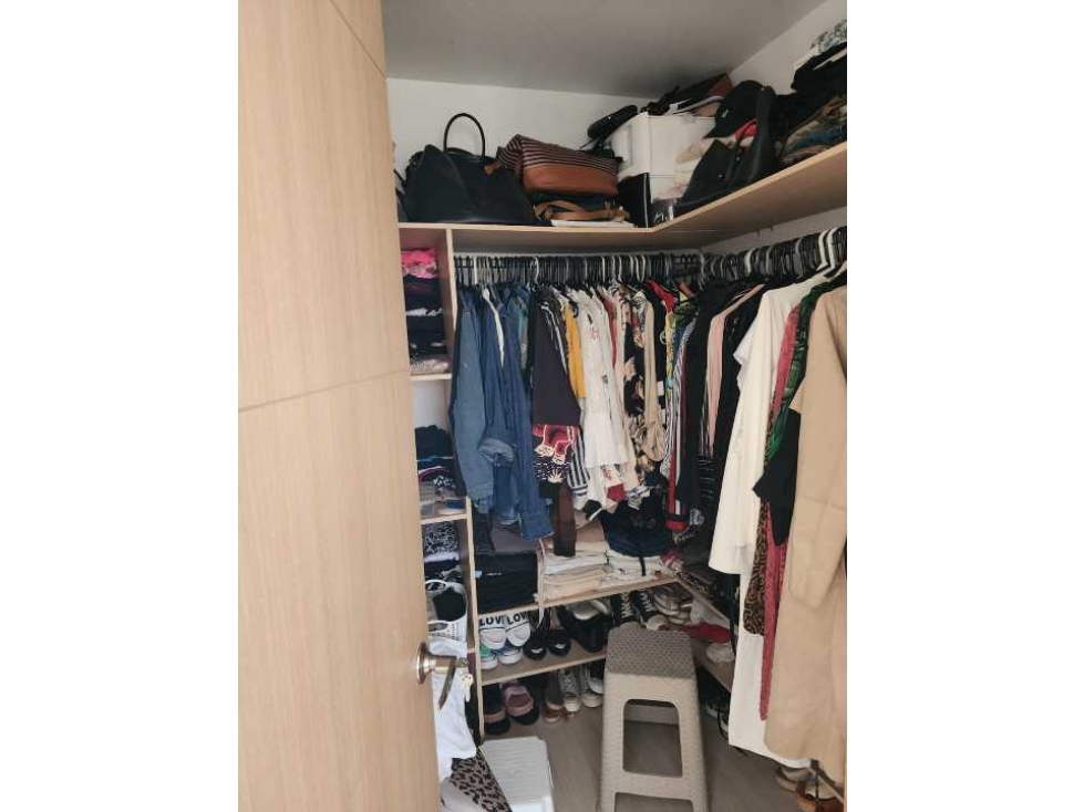 VENDO APARTAMENTO EN ENVIGADO, LOMA DEL CHOCHO