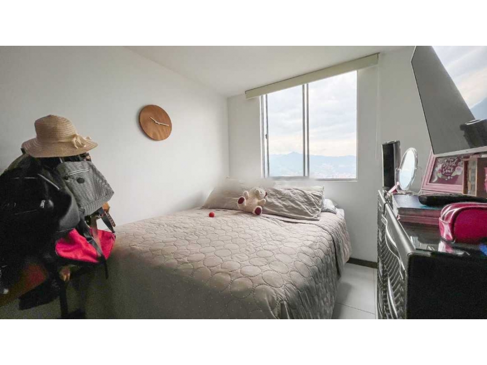 VENDO APARTAMENTO EN ENVIGADO LA CUENCA