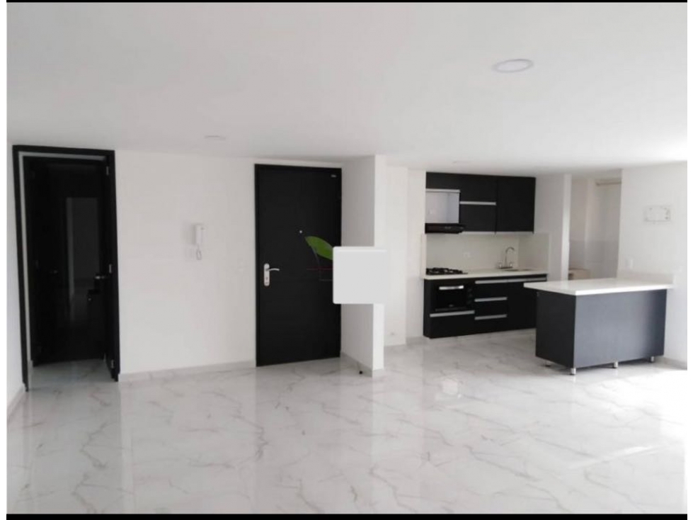 VENDO APARTAMENTO EN LAURELES