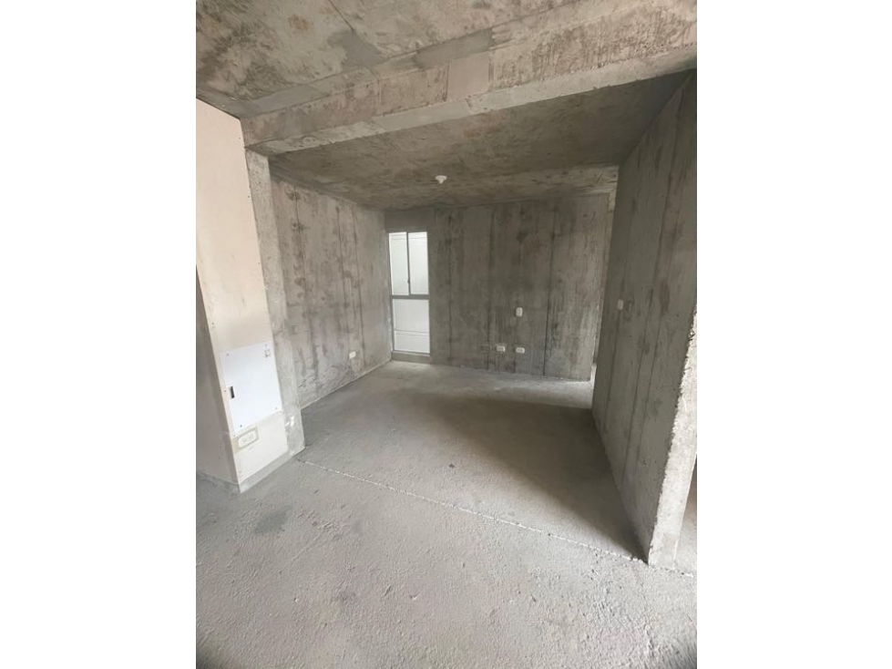 Vendo apartamento en obra gris en Valle del Lili