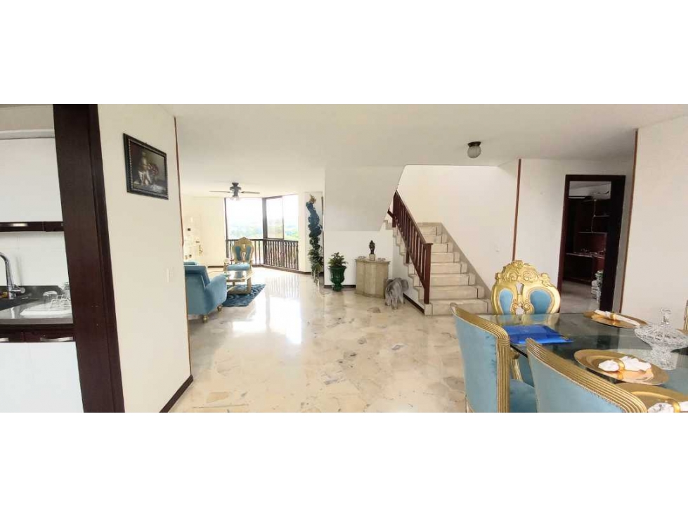 Vendo Penthouse Apartamento Grande Zona Cuarto de Legua Seminario Cali