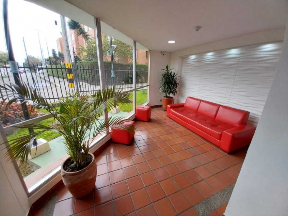 VENDO APARTAMENTO MODELO PARQUE SALITRE (GU)