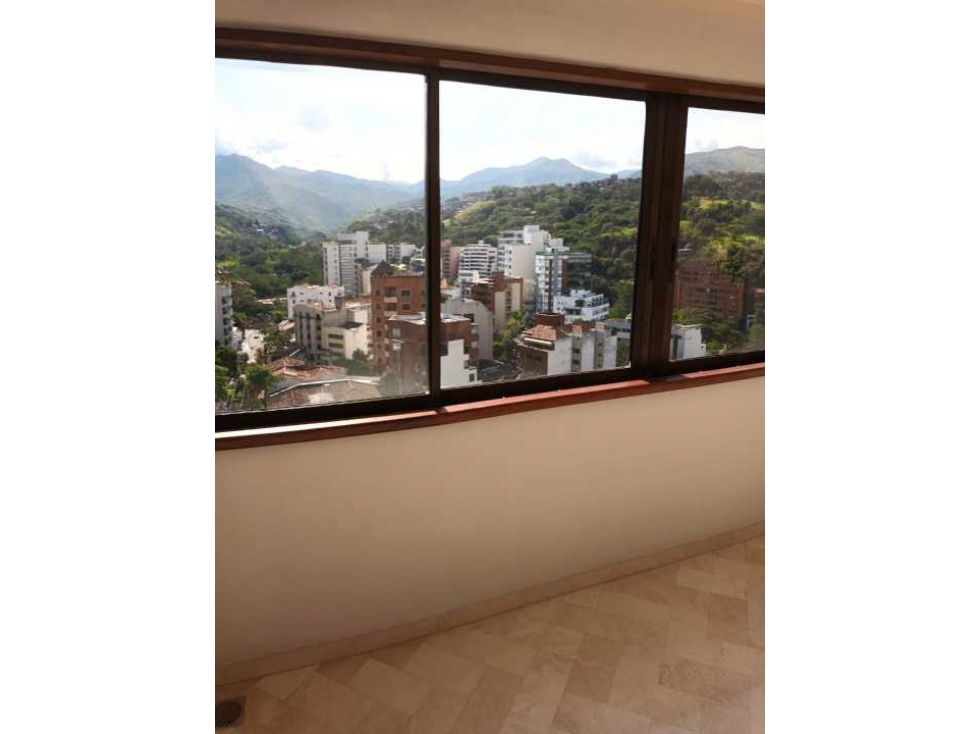 VENDO APARTAMENTO NORTE DE CALI, SANTA TERESITA. A