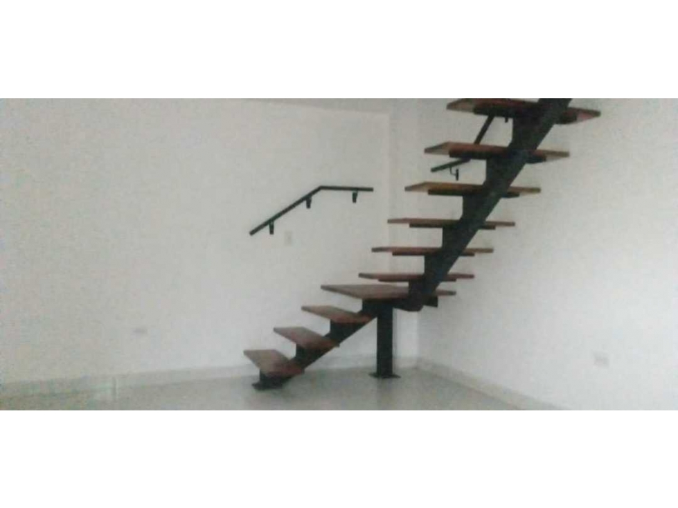 VENDO APTO 4TO PISO DUPLEX A ESTRENAR, UBICADO EN NIQUIA-BELLO.