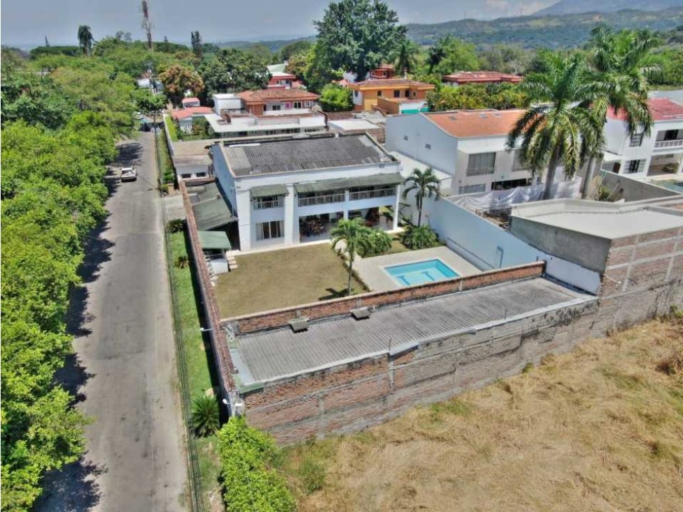 Vendo casa en el sur de cali barrio pance unidad cerrada