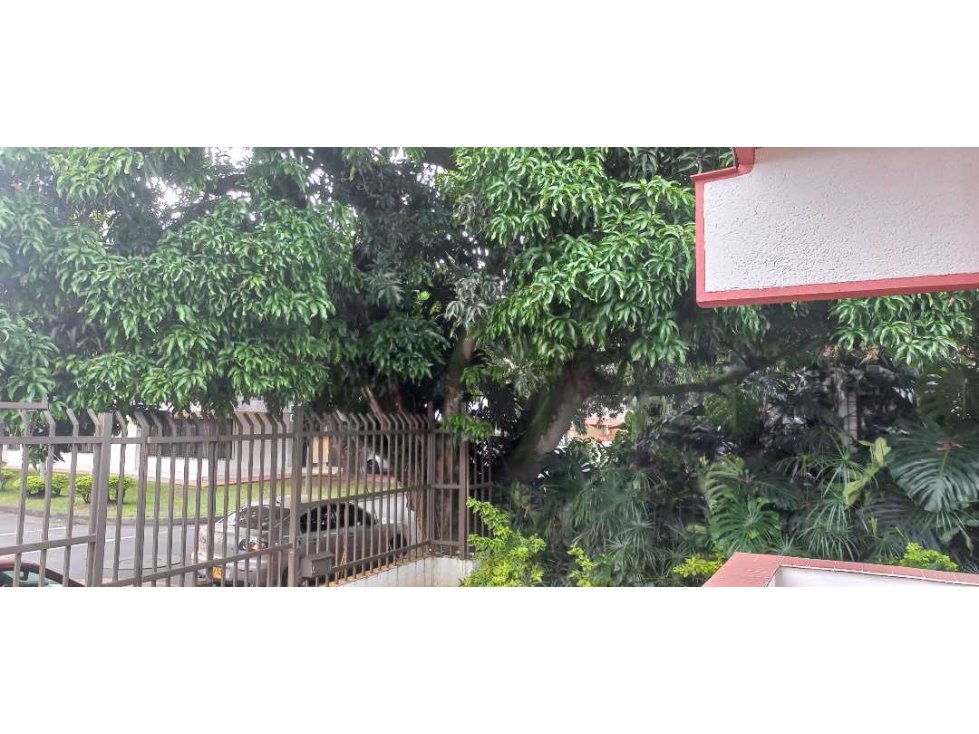 Vendo casa independiente ciudad jardin