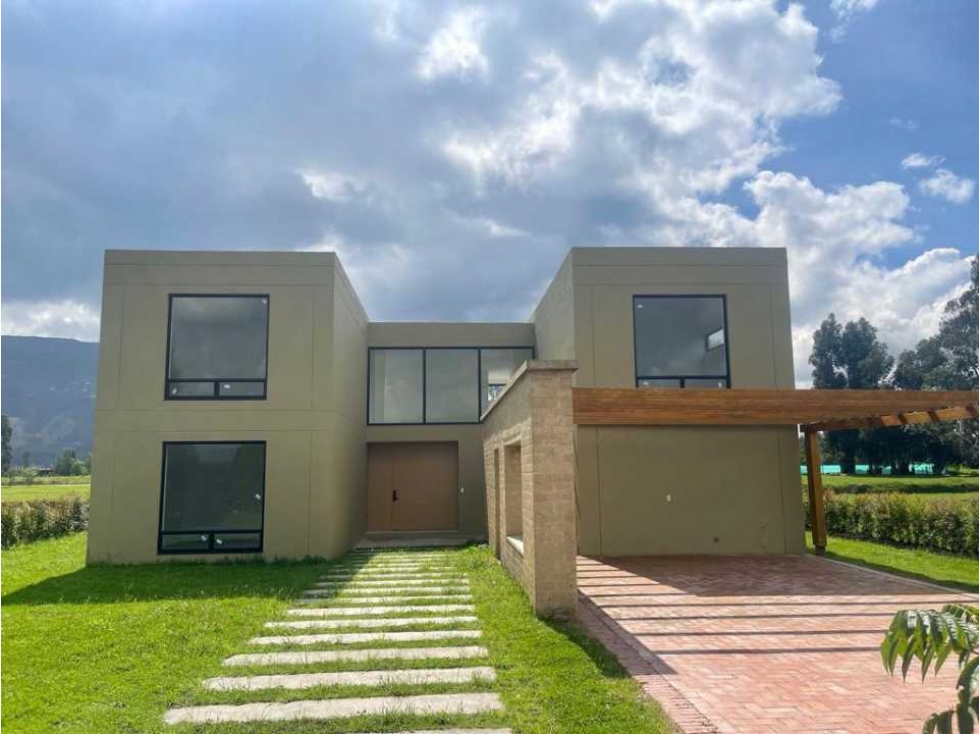 Vendo casa San Jacinto estrenar obra gris (MU)