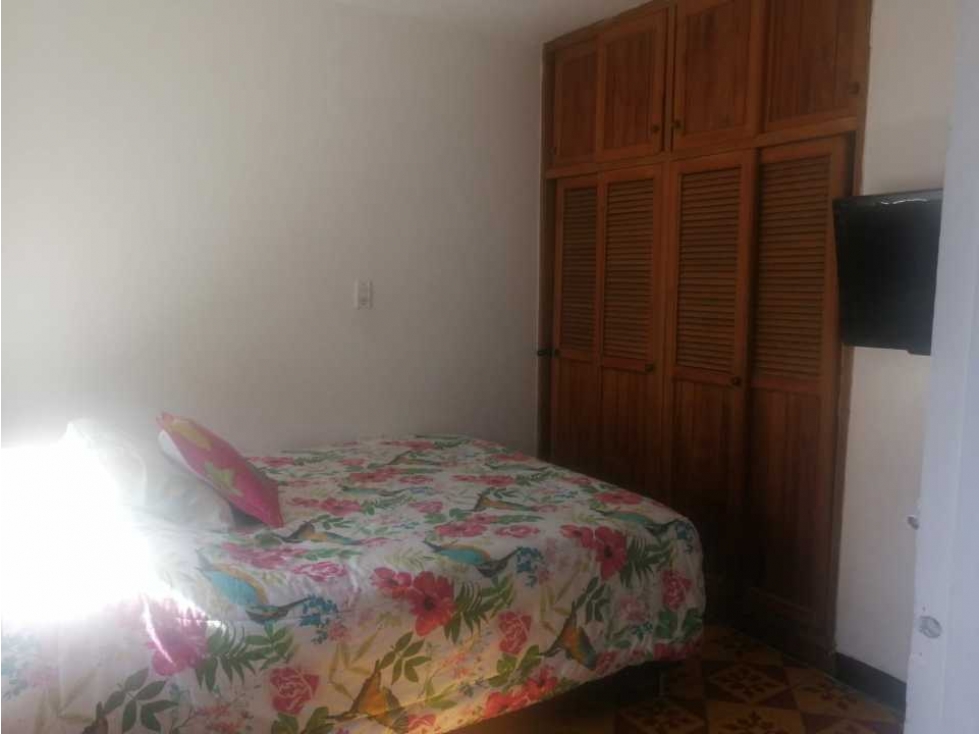 VENDO CASA SEGUNDO PISO UNIFAMILIAR EN EL BARRIO OBREO BELLO