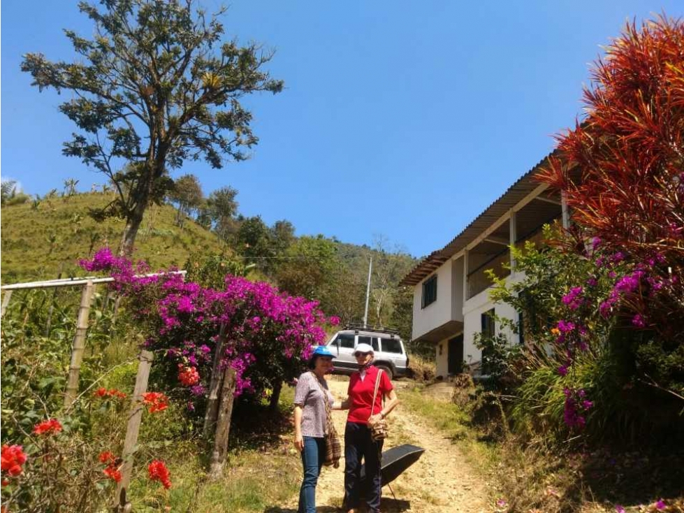 VENDO FINCA EN SANTA ROSA DE CAVAL