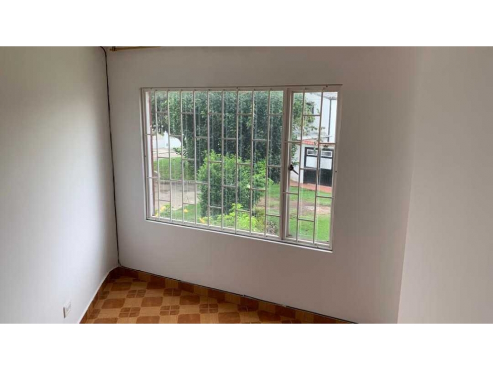 VENDO HERMOSA CASA EN EL TABORA BOGOTÁ