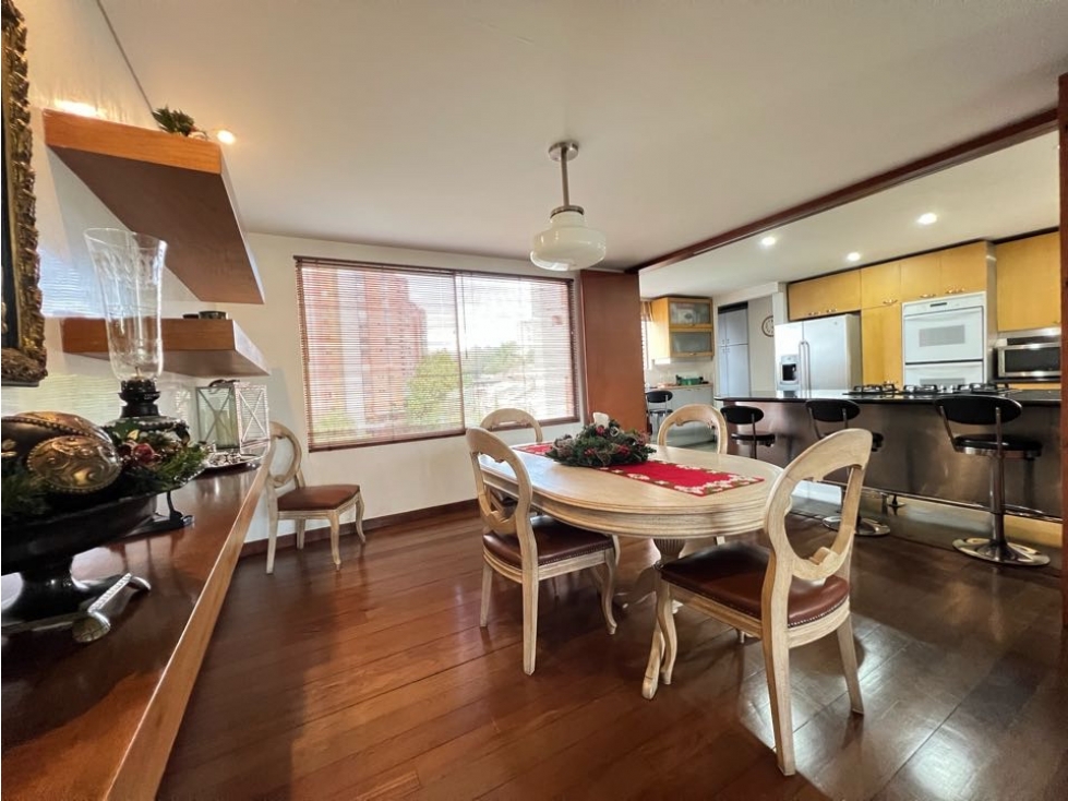 Venta apartamento con vista a verde y tranquilo