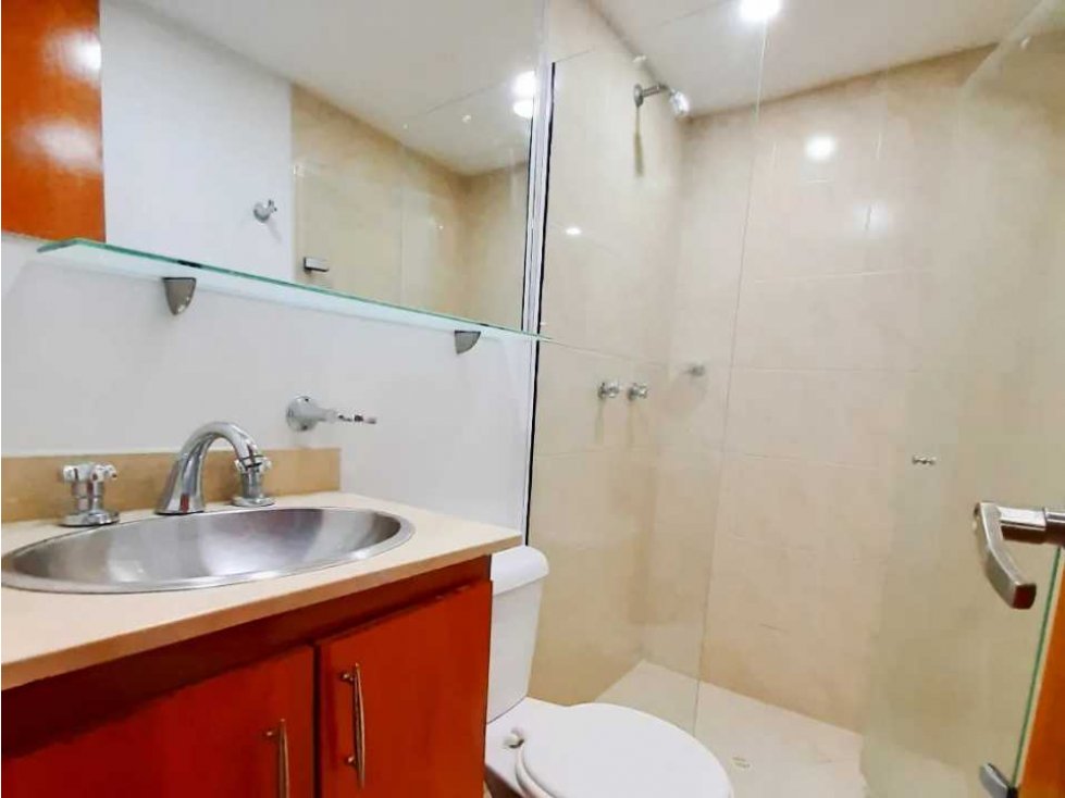 Venta apartamento en conquistadores