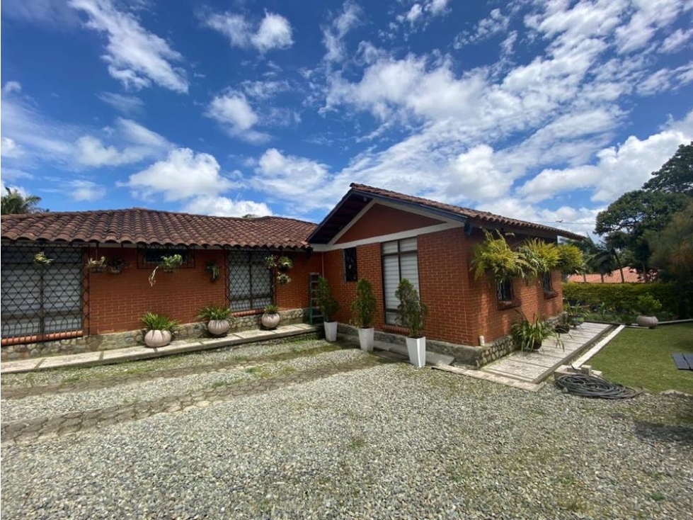 5537025 VB Venta Casa Campestre en Armenia