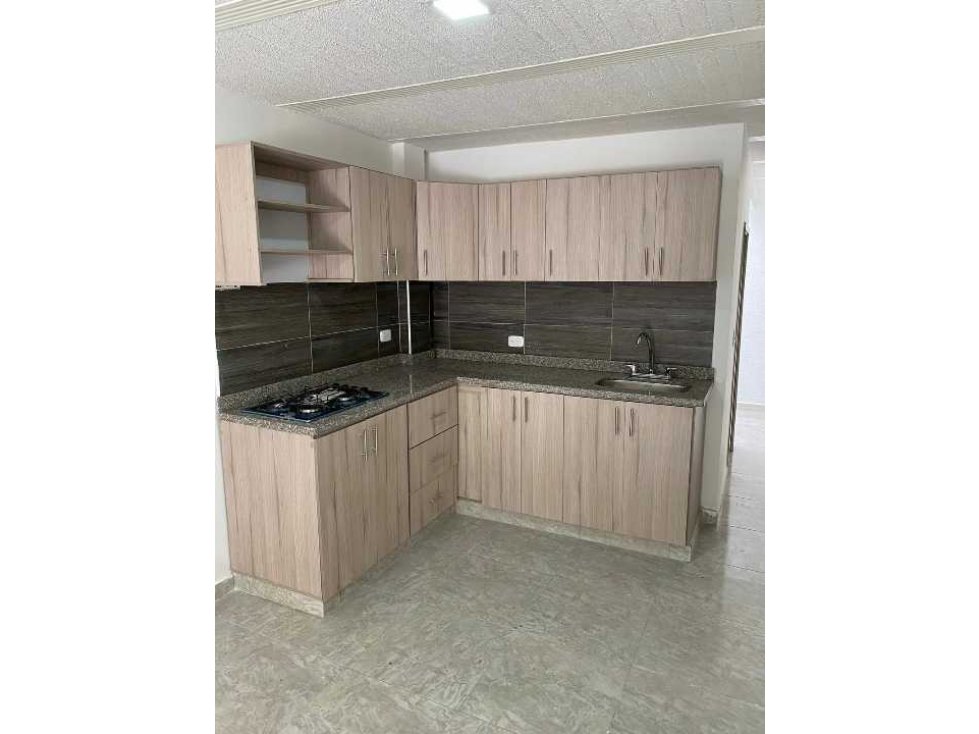 VENTA CASA COMERCIAL EN BARRIO MOLINOS DE DOSQUEBRADAS