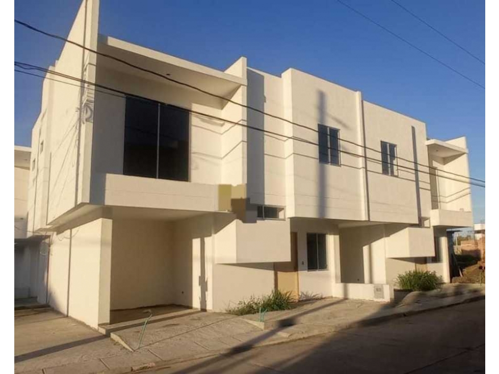 Venta Casa esquinera Barrio Rosendo Garces