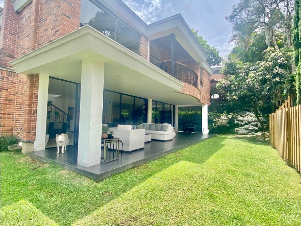 VENTA Y/O ARRIENDO CASA LOMA DE LOS BENEDICTINOS