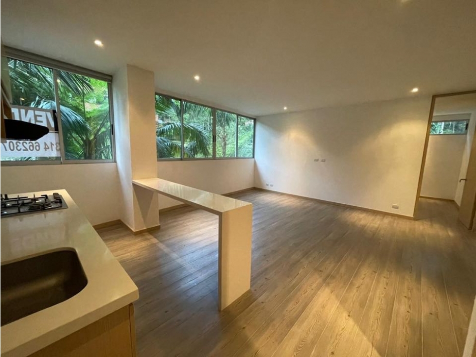 Venta de apartaestudio parte alta del Poblado,sector muy exclusivo