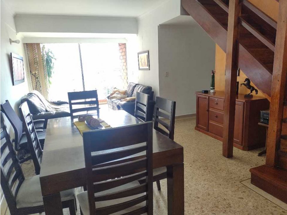 Venta de apartamento dúplex en Envigado- Barrio Jardines