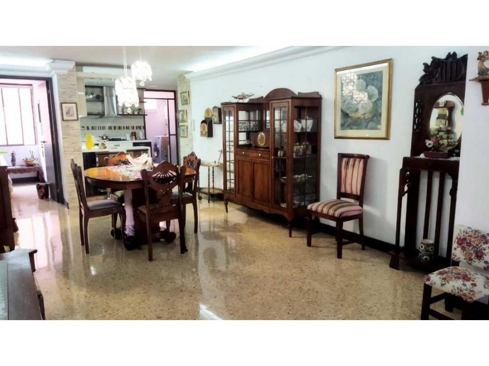 Venta de apartamento en Laureles Santa Teresita, Medellín