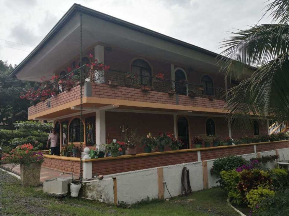 VENTA CASA CAMPESTRE SECTOR COMBIA PEREIRA