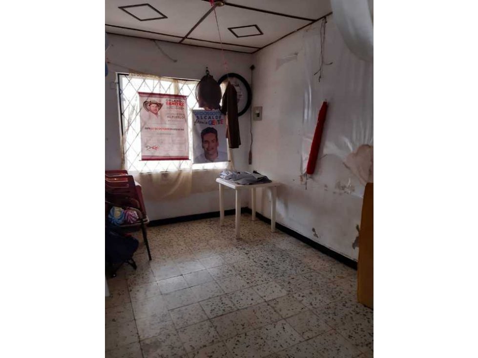 VENTA DE CASA EN EL CENTRO, MONTERIA