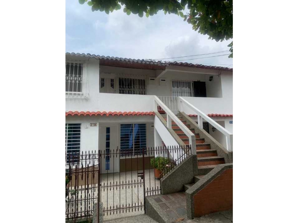 VENTA DE CASA EN NÁPOLES