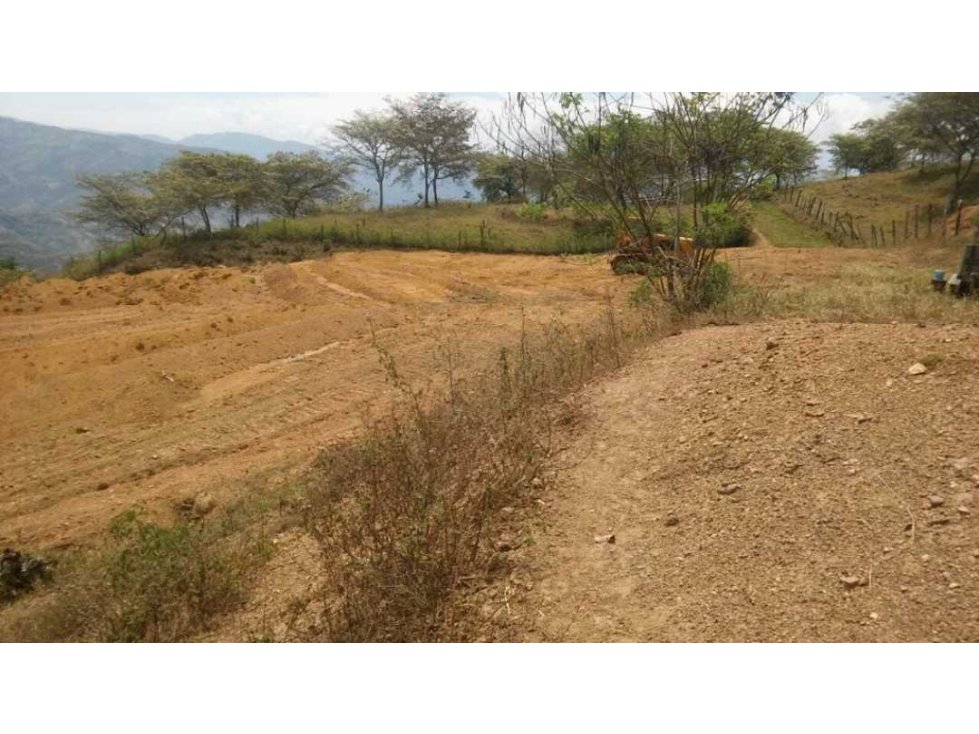 VENTA LOTE EN SOPETRAN ANTIOQUIA